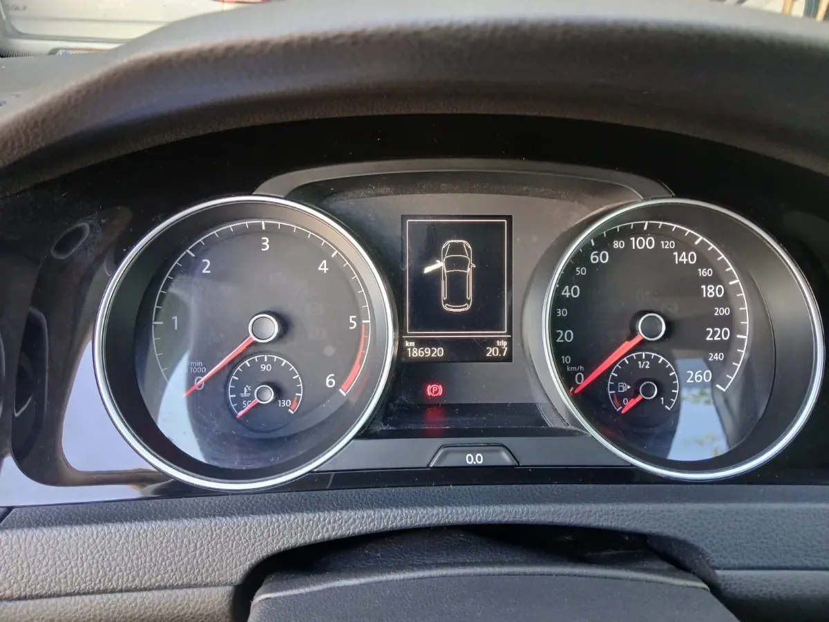 Volkswagen Golf 2013 photo 3