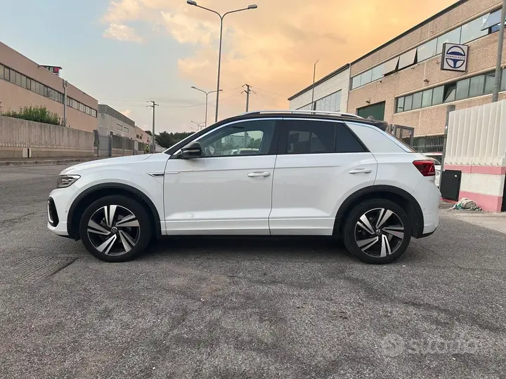 Volkswagen T-Roc 2022 photo 3