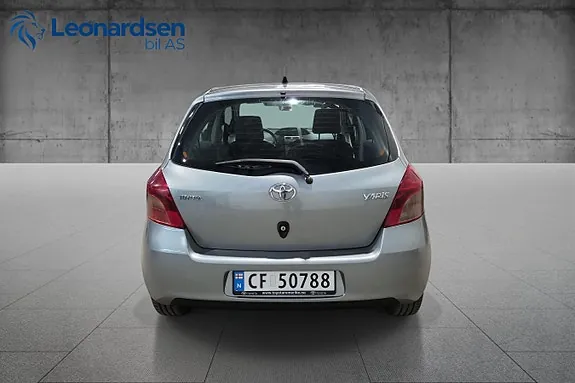 Toyota Yaris 2009 photo 5