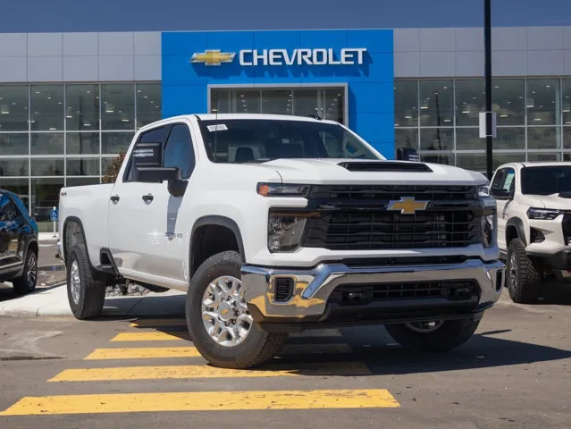 Chevrolet Silverado 3500Hd 2026 photo 2