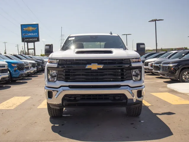 Chevrolet Silverado 3500Hd 2026 photo 3