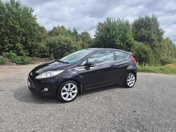 Ford Fiesta 2010 photo 5
