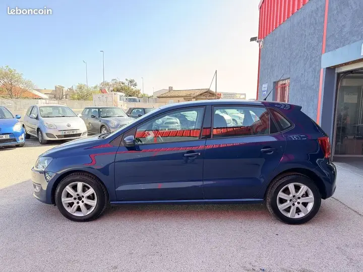 Volkswagen Polo 2013 photo 2