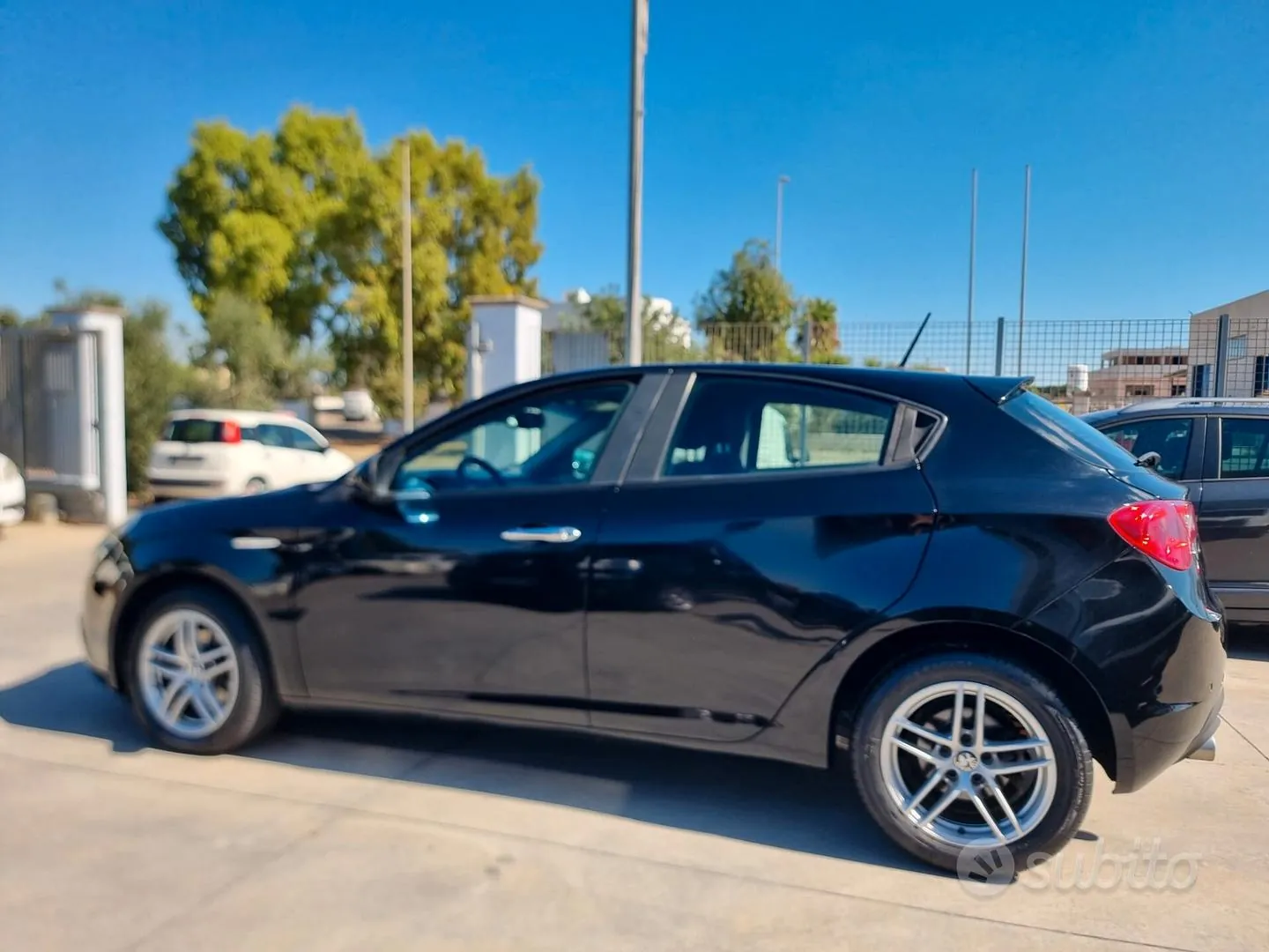 Alfa Romeo Giulietta 2015 photo 3