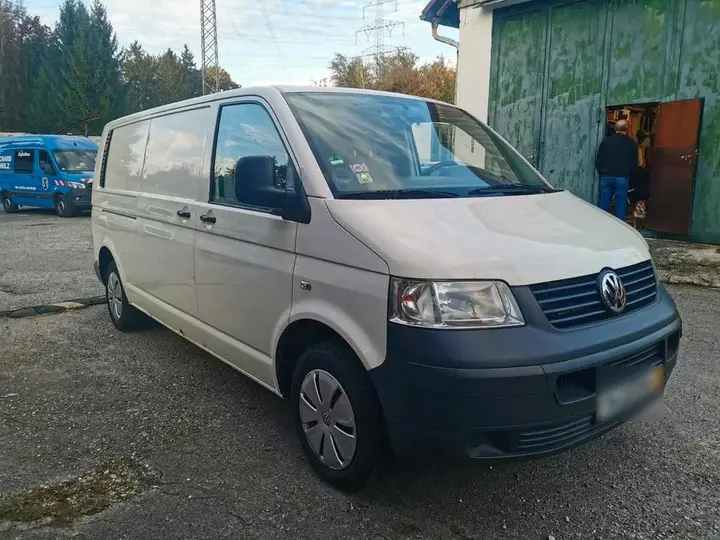 Volkswagen T5 Transporter