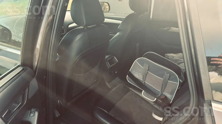Audi Q5 2010 photo 3
