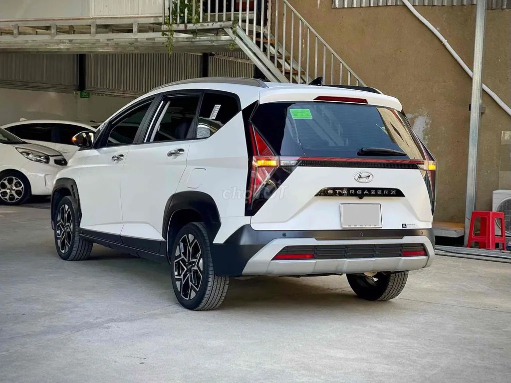 Hyundai Stargazer 2024 photo 2