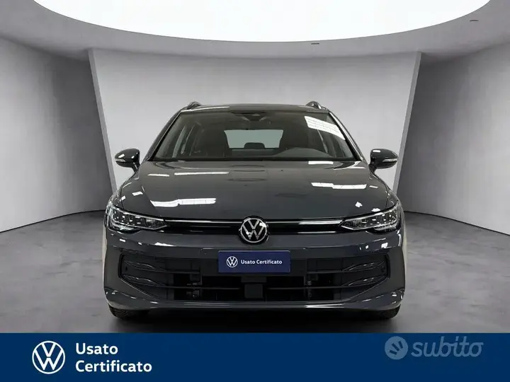 Volkswagen Golf Variant 2025 photo 2