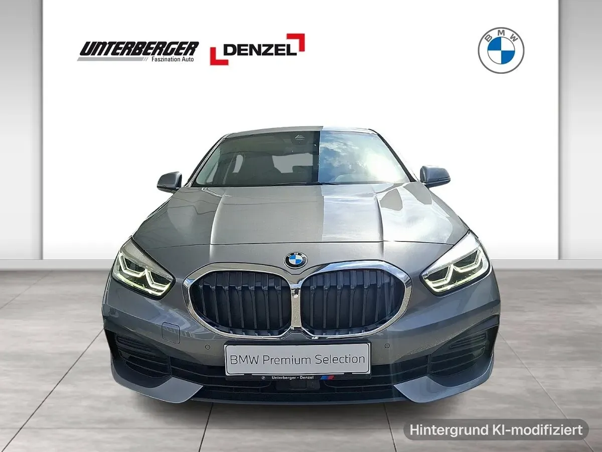 BMW 1 Series 2024 photo 2