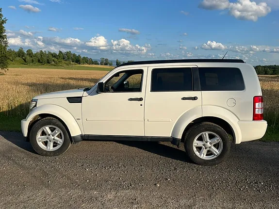 Dodge Nitro 2008 photo 4