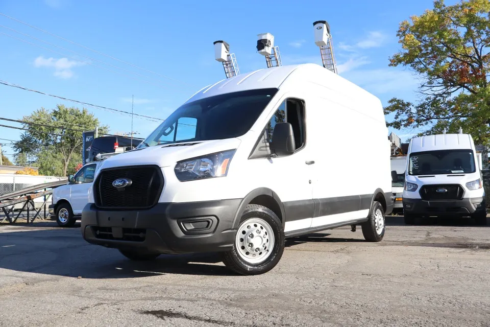 Ford Transit 2025 photo 3