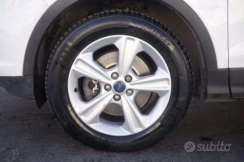 Ford Kuga 2016 photo 5