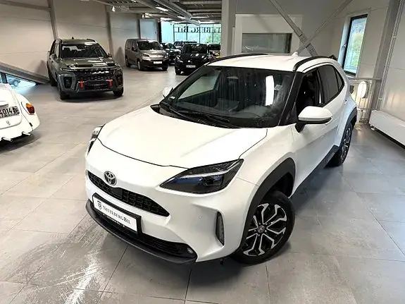 Toyota Yaris Cross 2024 photo 2