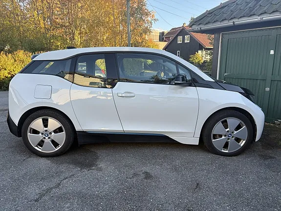 BMW I3