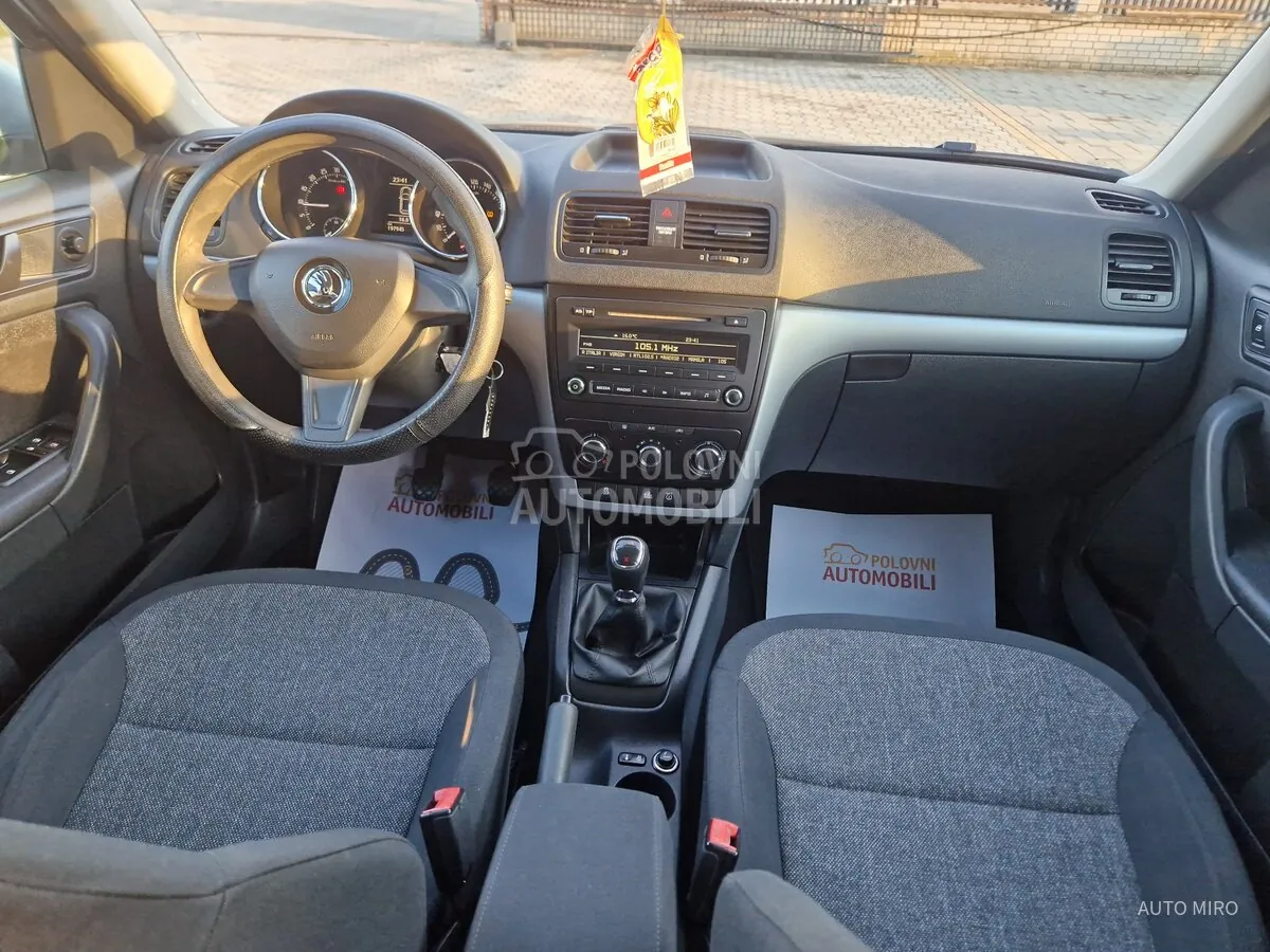 Skoda Yeti 2014 photo 2