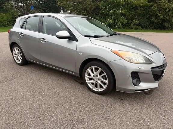 Mazda 3 2012 photo 3