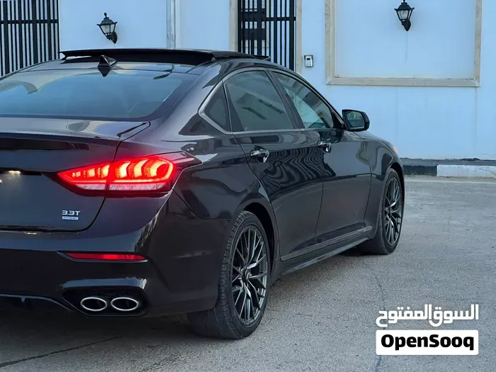 Hyundai Genesis 2018 photo 3