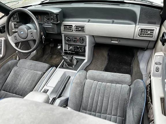 Ford Mustang 1989 photo 3