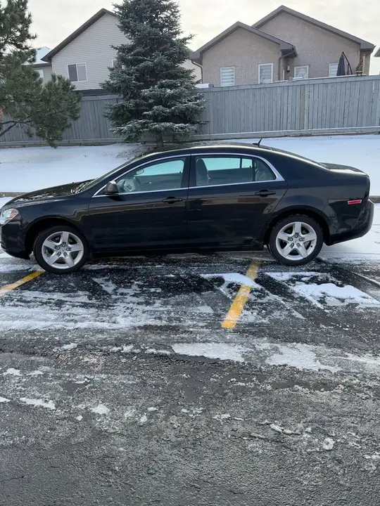 Chevrolet Malibu 2011 photo 4