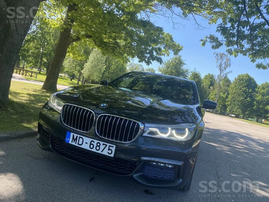 BMW 740