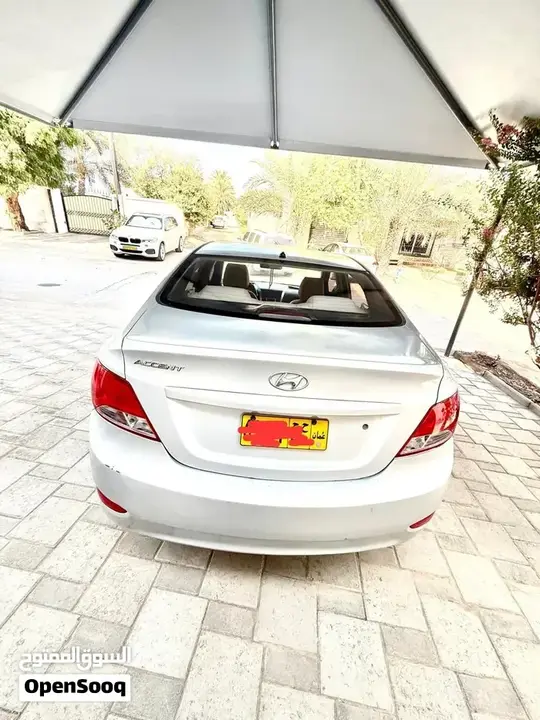 Hyundai Accent 2016 photo 2
