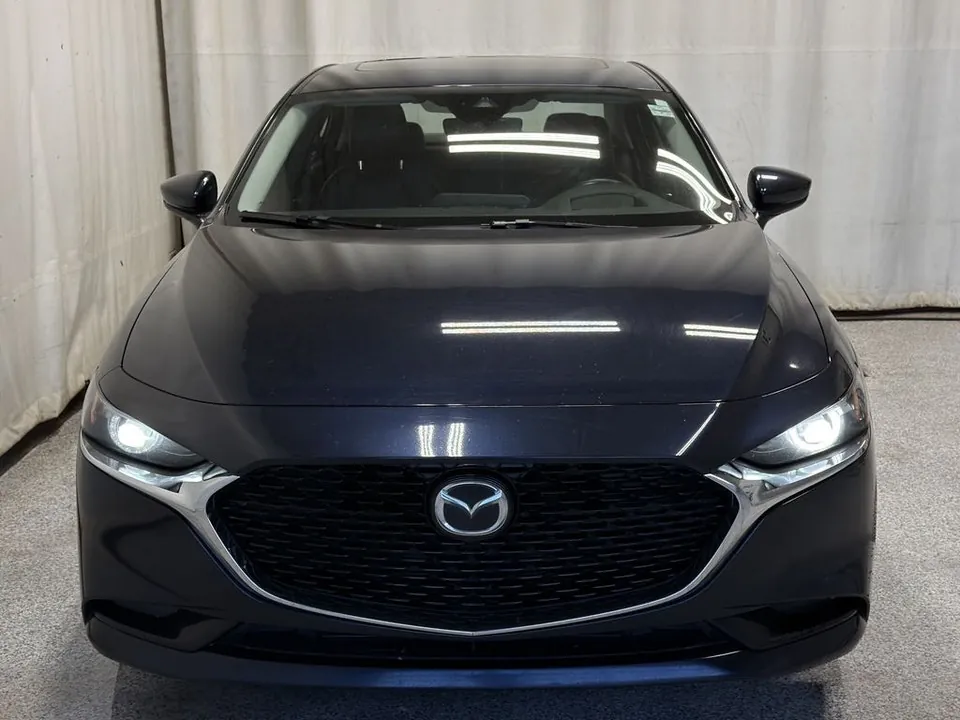 Mazda Mazda3 2019 photo 4