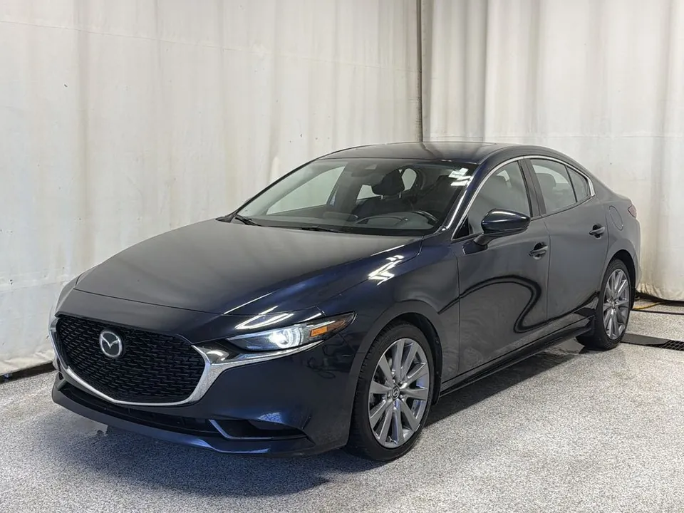 Mazda Mazda3 2019 photo 2