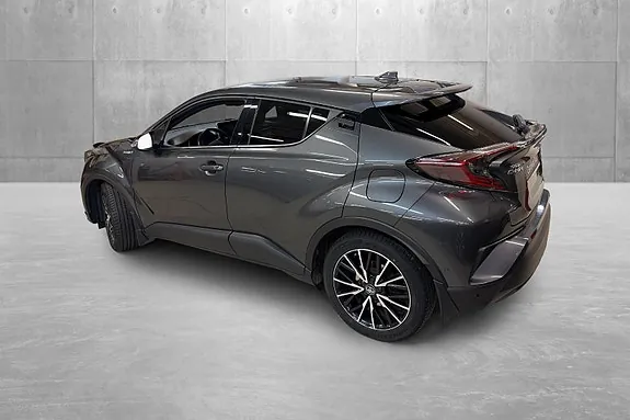 Toyota C-Hr 2017 photo 5