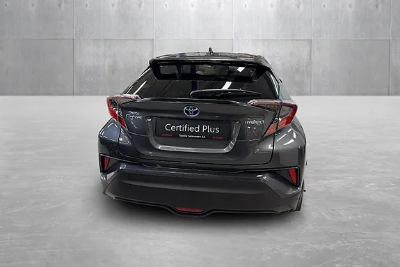 Toyota C-Hr 2017 photo 4
