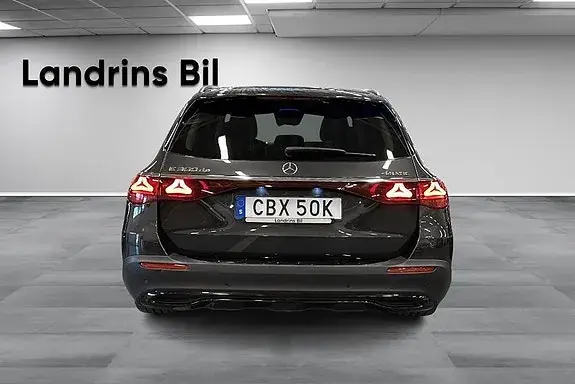 Mercedes-Benz E300 De 2024 photo 5