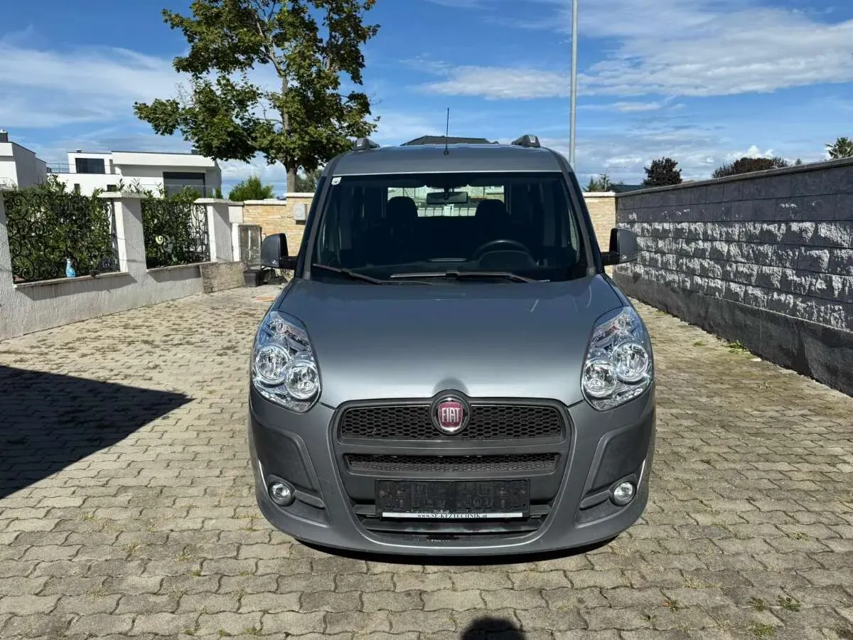 Fiat Doblò 2010 photo 2