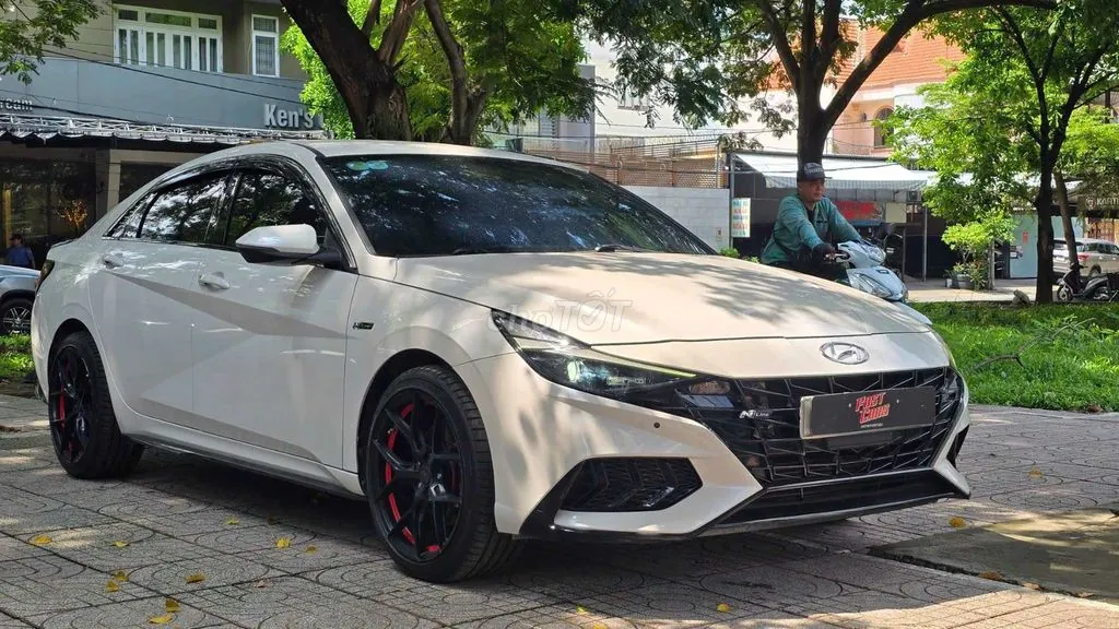 Hyundai Elantra 2022 photo 3