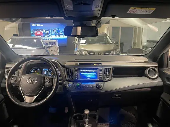Toyota Rav4 2018 photo 4