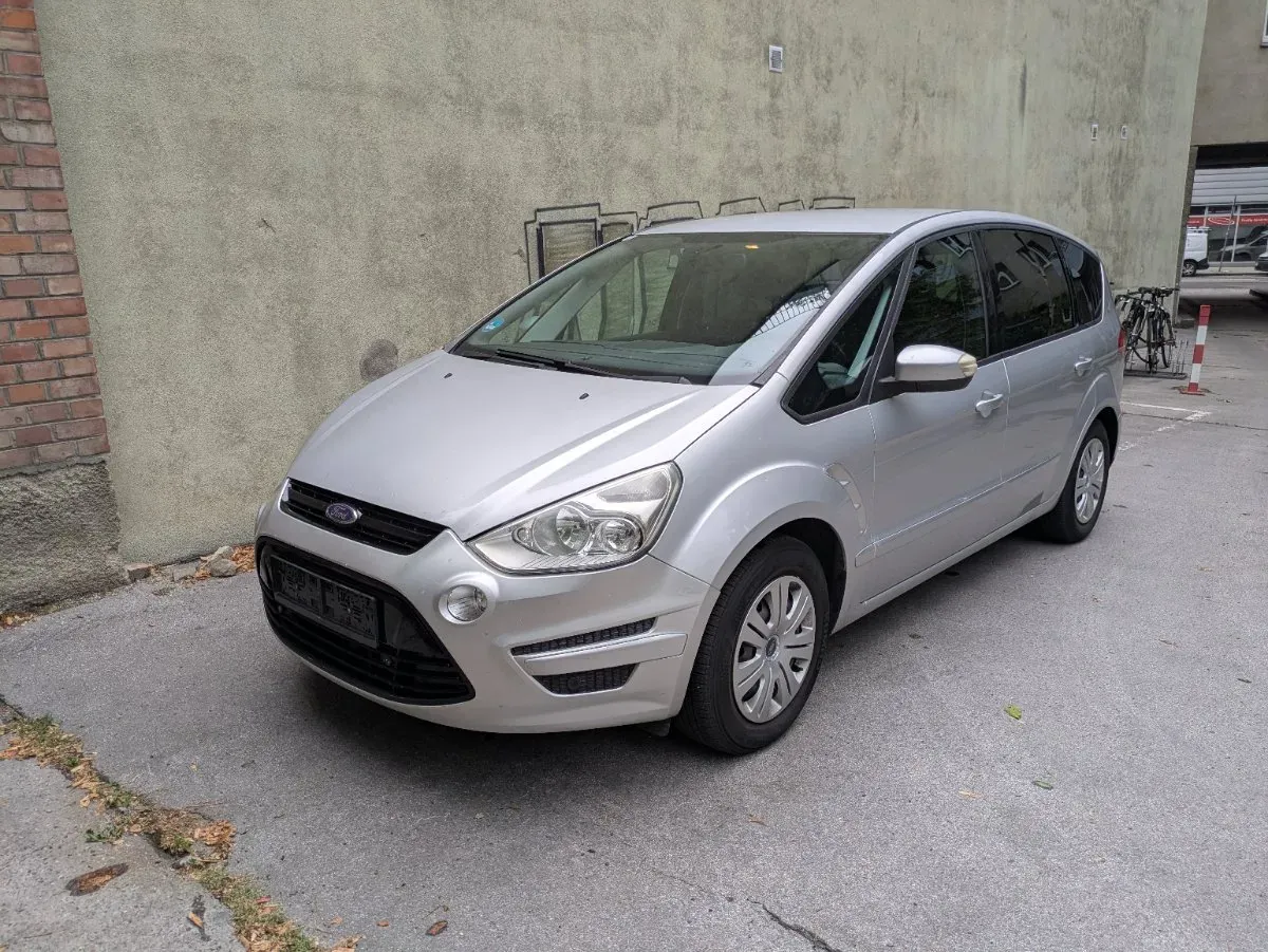 Ford S-Max
