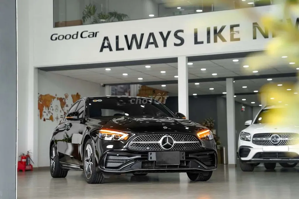 Mercedes-Benz C-Class 2022 photo 2