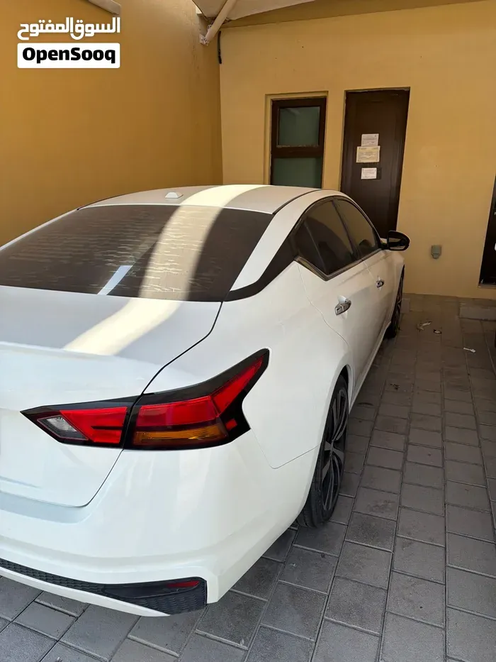Nissan Altima 2019 photo 3