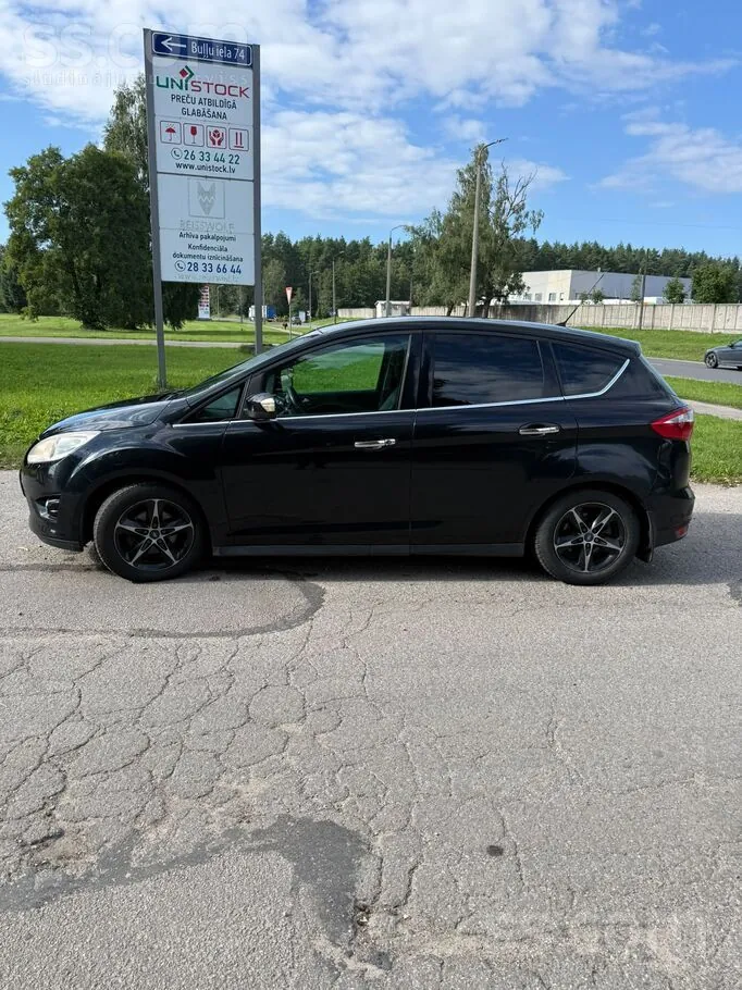 Ford C-Max 2012 photo 3