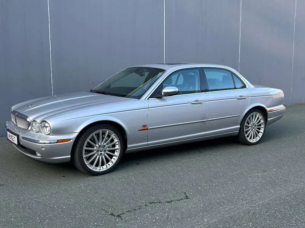 Jaguar Xj 2004 photo 3