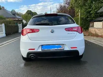 Alfa Romeo Giulietta 2017 photo 4