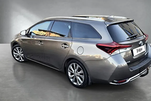 Toyota Auris 2016 photo 4