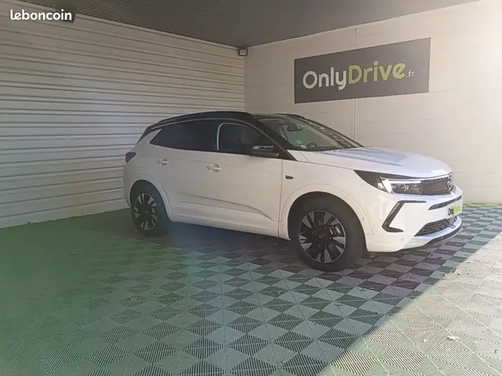 Opel Grandland 2023 photo 3