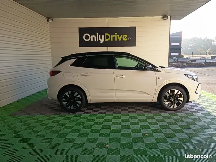Opel Grandland 2023 photo 4