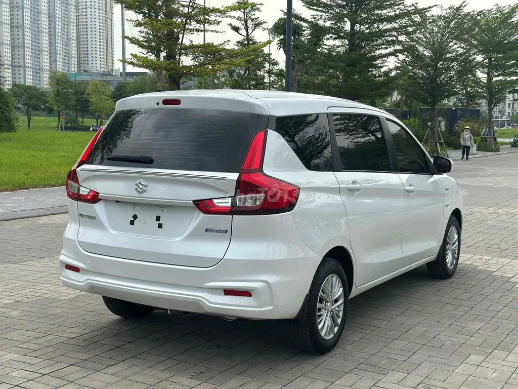 Suzuki Ertiga 2023 photo 5