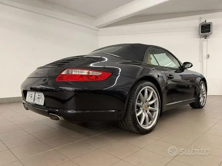 Porsche 911 2006 photo 4