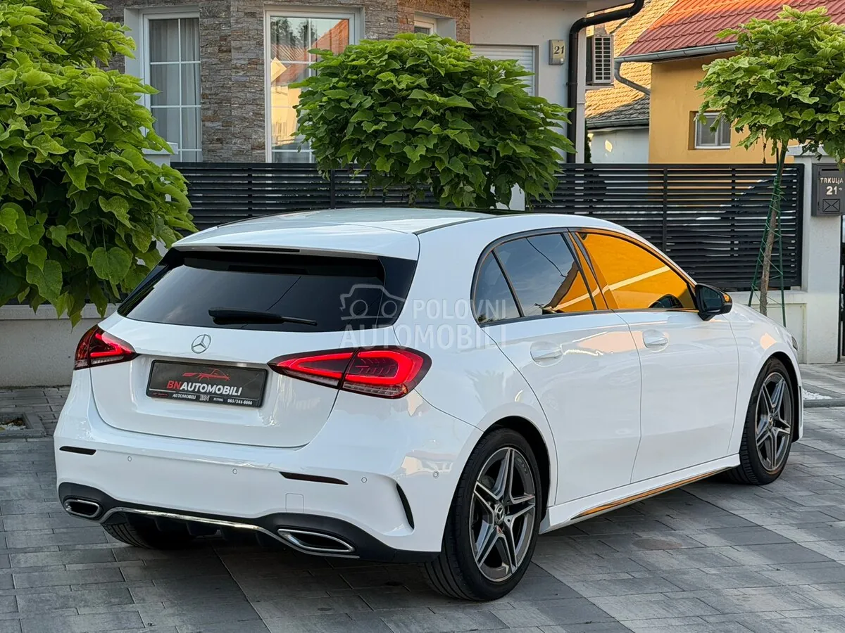Mercedes-Benz A180 2018 photo 4