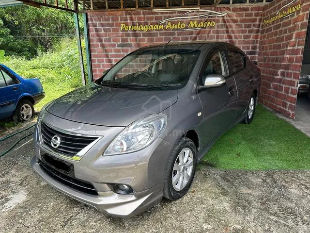 Nissan Almera