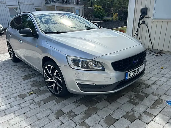 Volvo V60 2015 photo 3