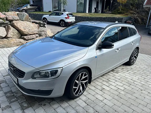 Volvo V60 2015 photo 4