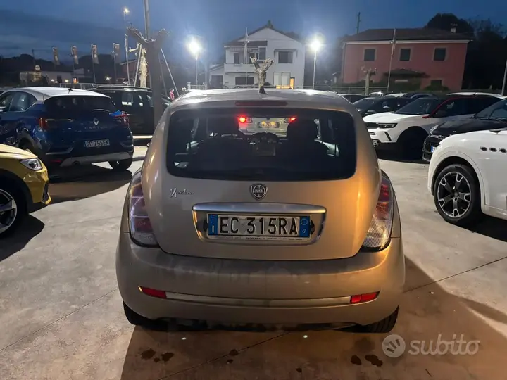 Lancia Ypsilon 2010 photo 5