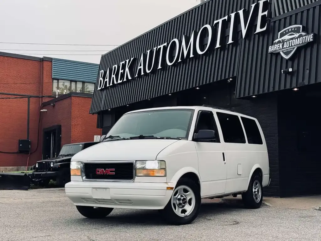 GMC Safari